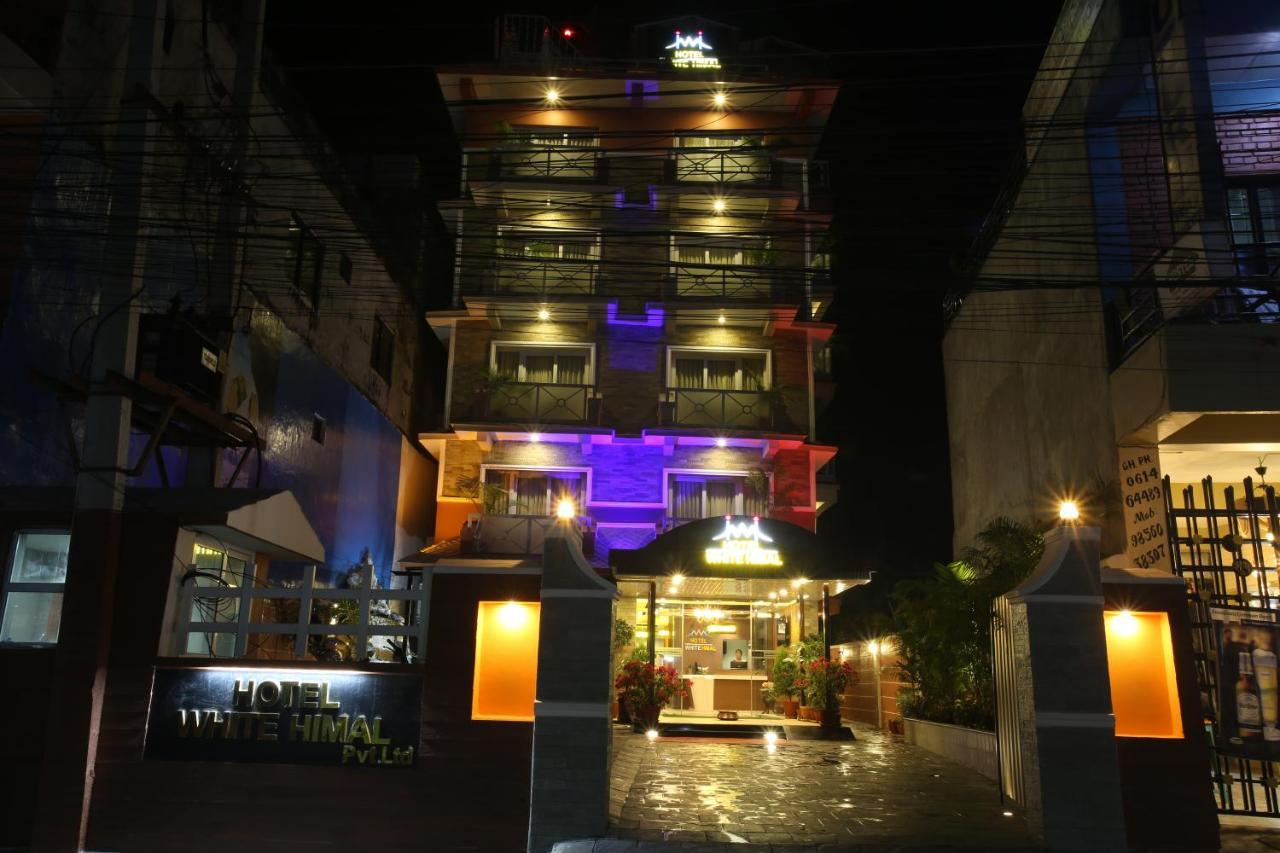 Hotel White Himal Pokhara Exterior photo